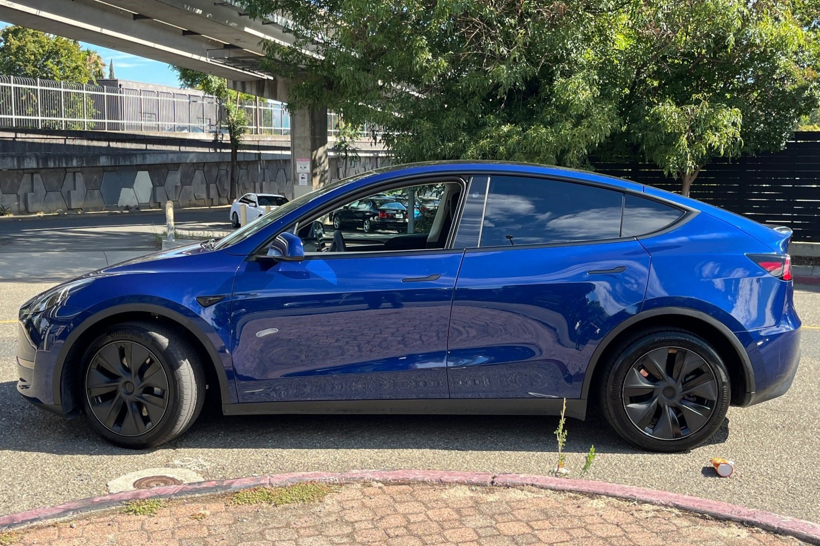 tesla model y 2025 7SAYGDEEXSF288093 image tesla model y 2025 7SAYGDEEXSF288093 image